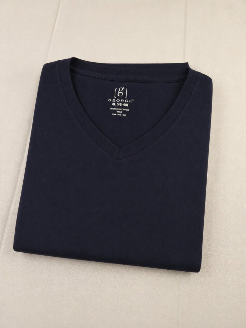 George‎ Men’s V-Neck Basic Tee XL Dark Navy NWT